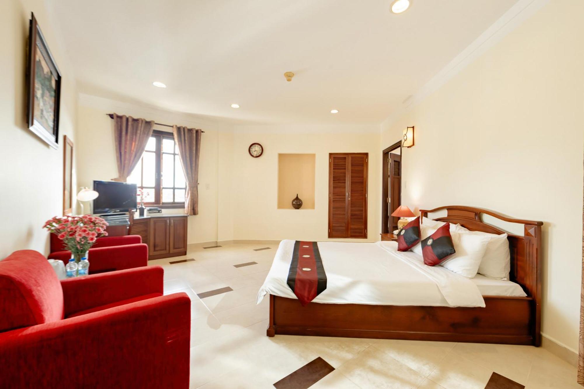Hung Phong Hotel - Near Dalat Night Market Exterior photo